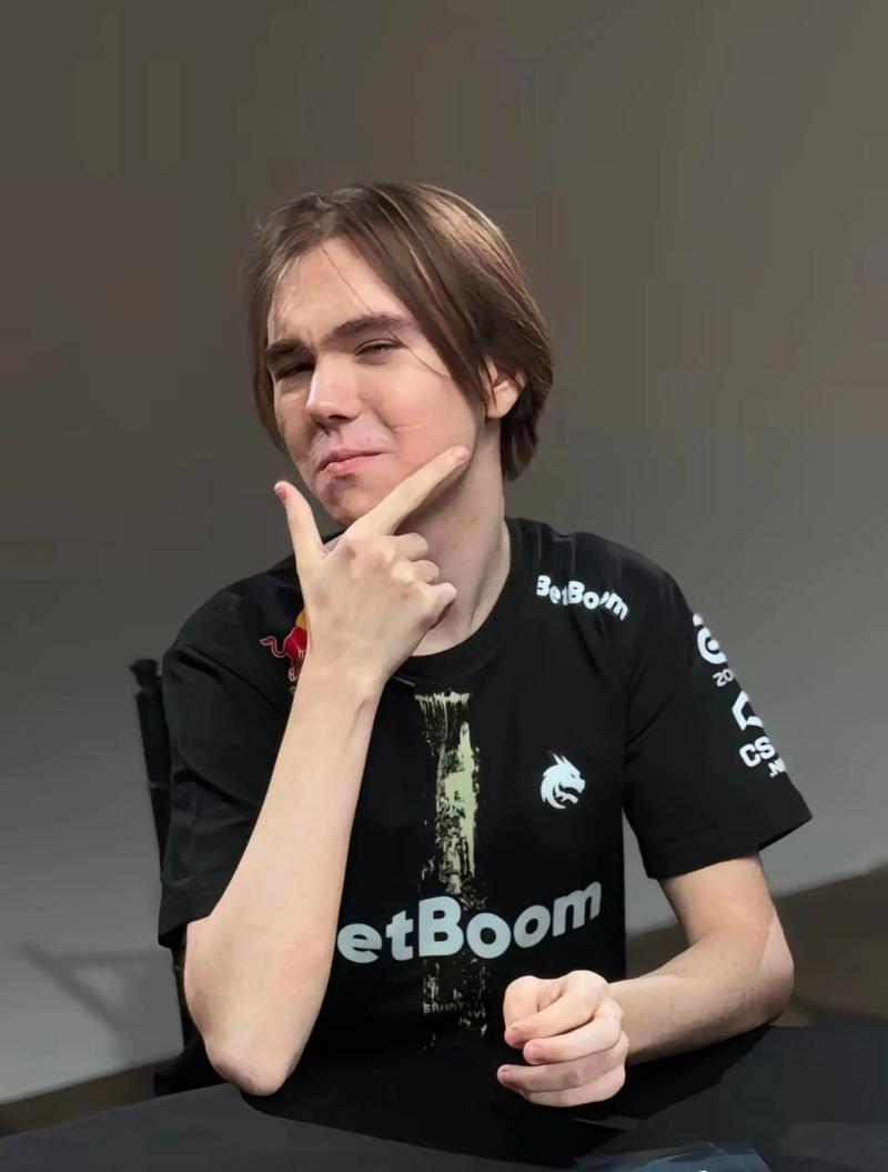 摘得杭州亚运最后一块电竞金牌，中国队拿下《DOTA2》冠军