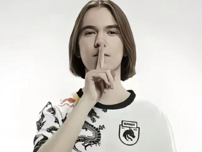 LCK国宝级上单S11将来LPL？转会期每天都有新瓜吃